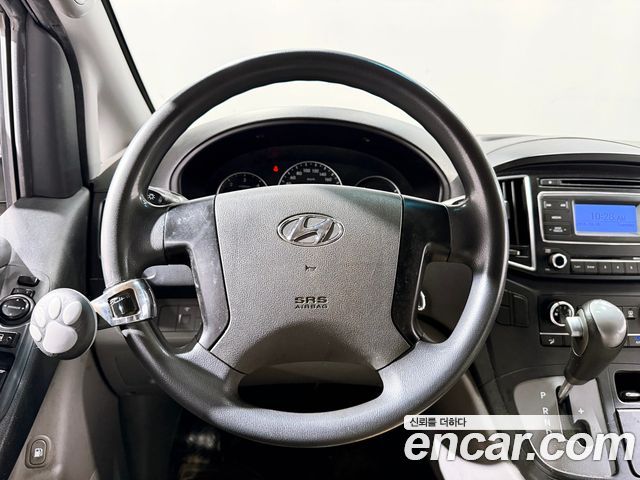 Hyundai Starex 2017 — photo 6