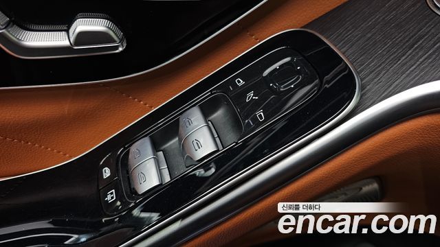 Mercedes-Benz S-Class 2022 — photo 25
