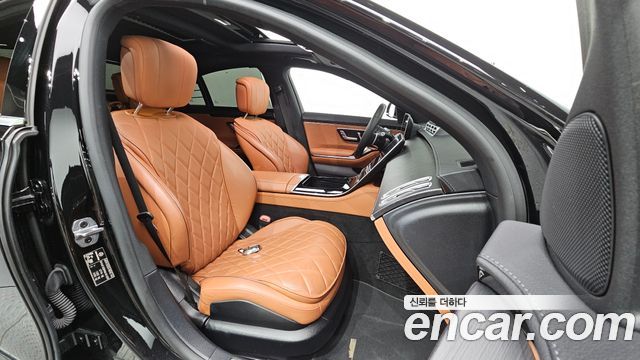 Mercedes-Benz S-Class 2022 — photo 16