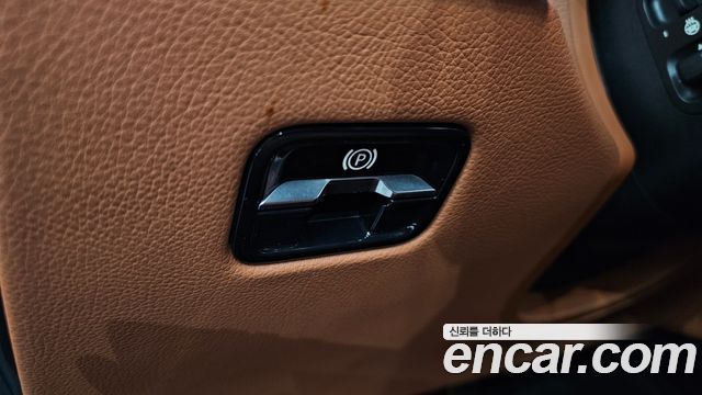 Mercedes-Benz S-Class 2022 — photo 27