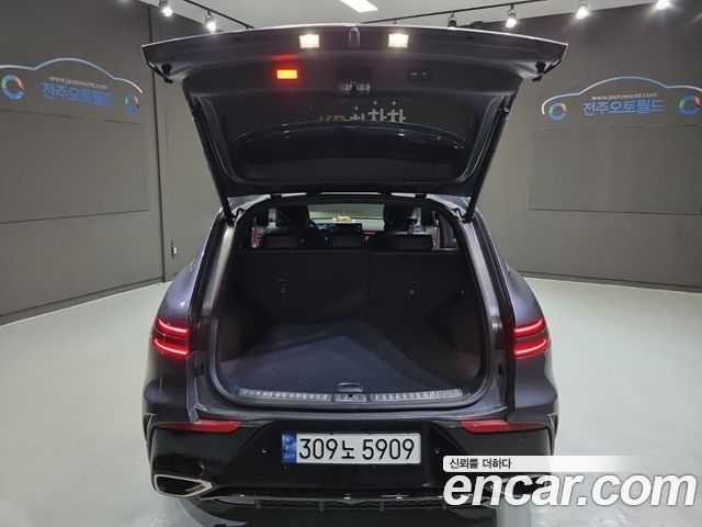Genesis GV70 2025 — photo 19
