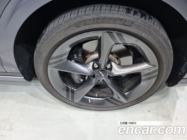 Genesis GV70 2025 — photo 20
