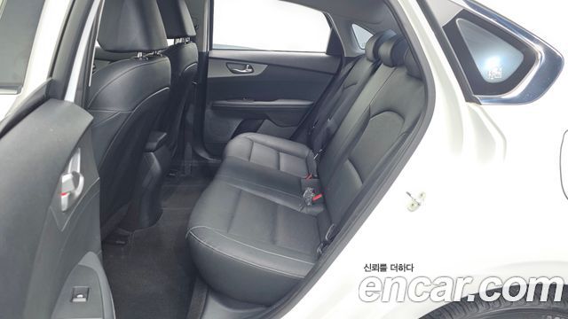 Kia K3 2020 — photo 23