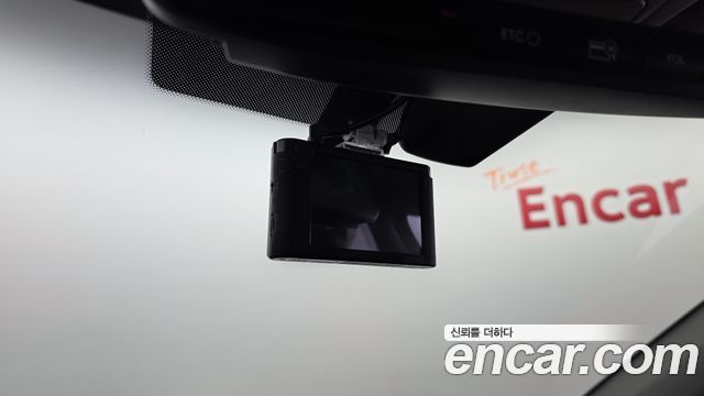 Kia K3 2020 — photo 24
