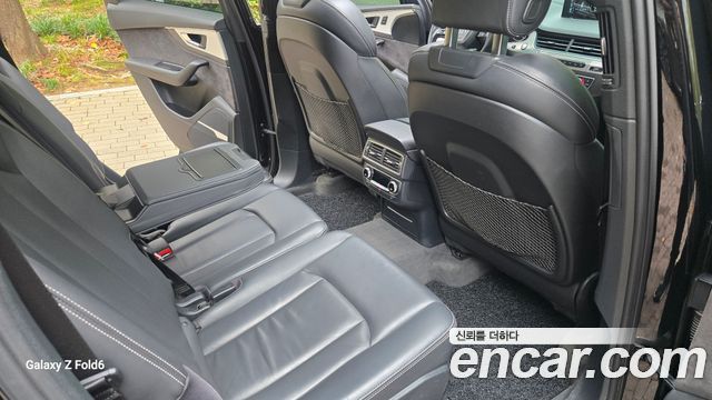 Audi Q7 2016 — photo 12