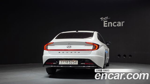 Hyundai Sonata 2022 — photo 4
