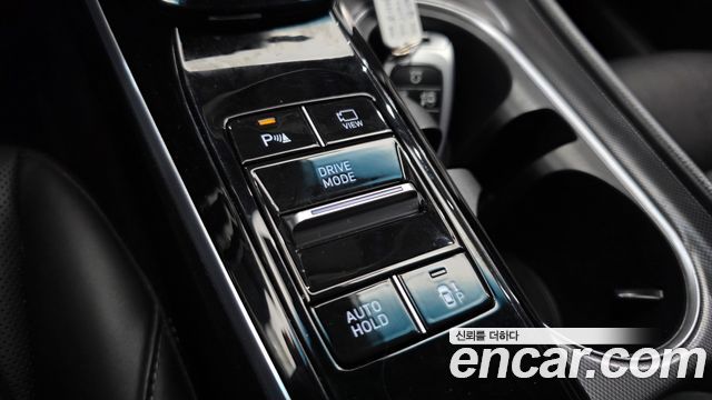 Hyundai Sonata 2022 — photo 24