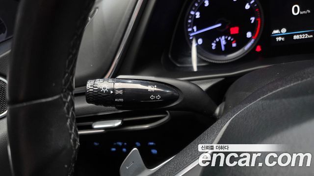 Hyundai Sonata 2022 — photo 27