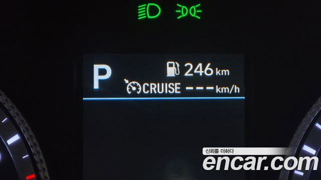 Hyundai Sonata 2022 — photo 31