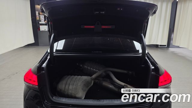 Genesis G80 2019 — photo 26