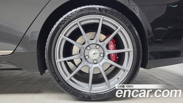 Genesis G80 2019 — photo 7