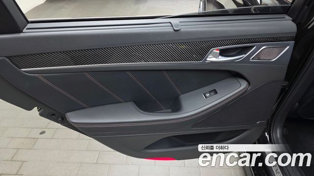 Genesis G80 2019 — photo 15