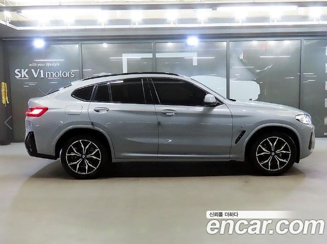 BMW X4 2023 — photo 3