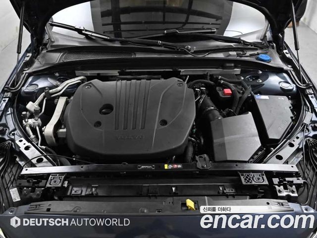 Volvo V60 2023 — photo 6