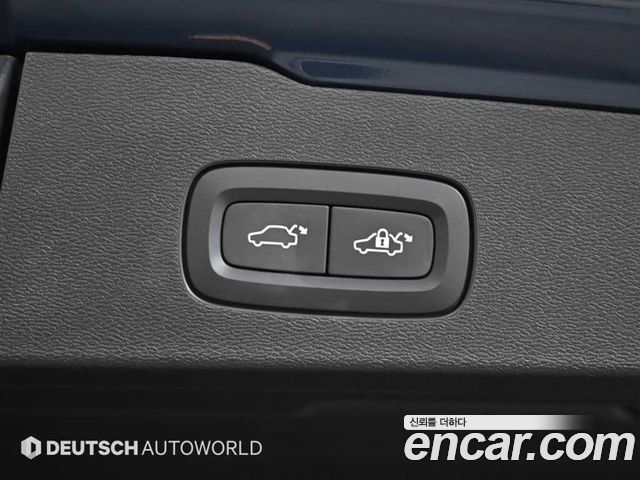 Volvo V60 2023 — photo 20