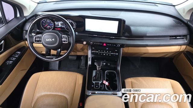 Kia Canival 2023 — photo 10