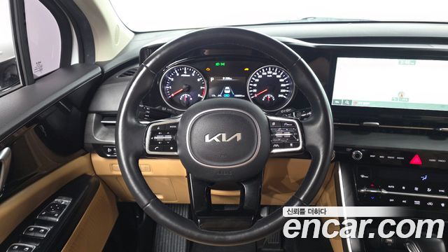 Kia Canival 2023 — photo 20