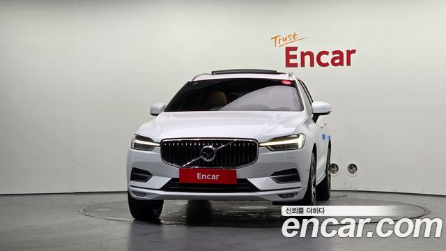 Volvo XC60 2019 — photo 3