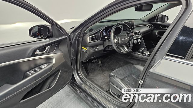 Genesis G70 2020 — photo 13