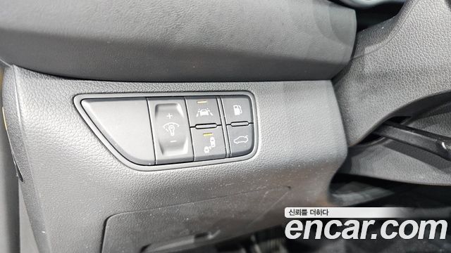 Genesis G70 2020 — photo 21