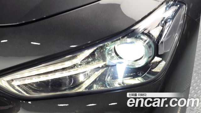 Genesis G70 2020 — photo 8
