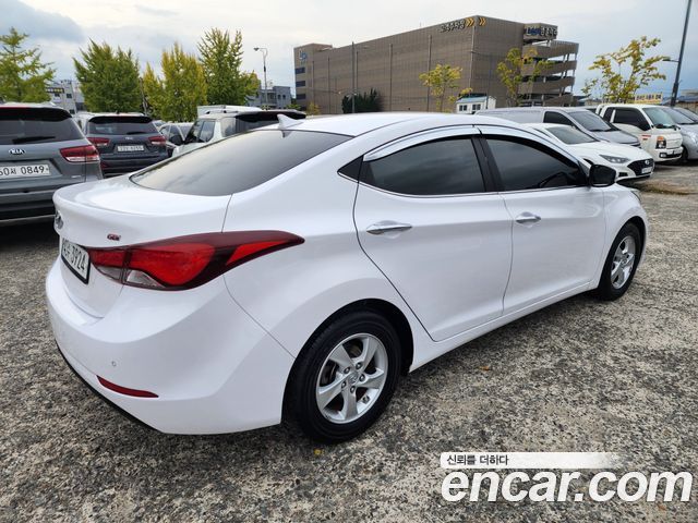 Hyundai AVANTE 2016 — photo 2