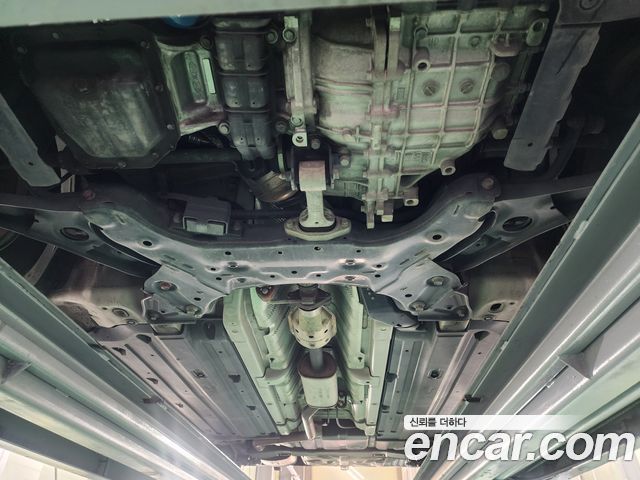 Hyundai AVANTE 2016 — photo 17