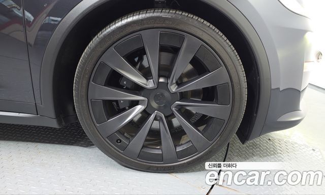 Tesla Model X 2024 — photo 7