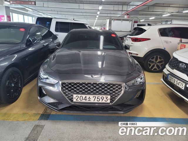Genesis G70 2018 — photo 1