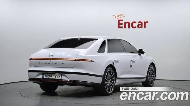 Hyundai Grandeur 2025 — photo 2