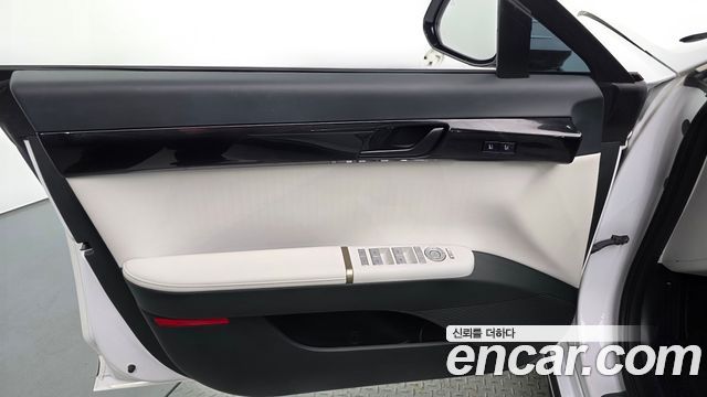 Hyundai Grandeur 2025 — photo 14