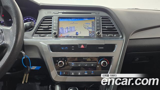 Hyundai Sonata 2015 — photo 13