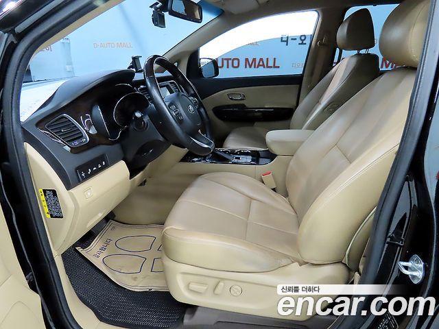 Kia Canival 2020 — photo 6