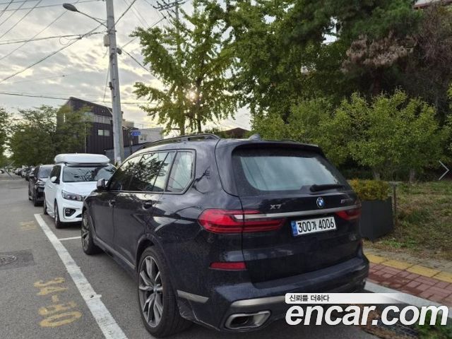 BMW X7 2019 — photo 2