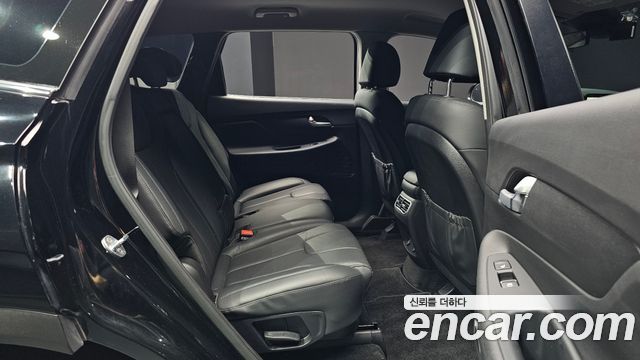 Hyundai Santafe 2022 — photo 11