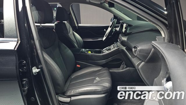 Hyundai Santafe 2022 — photo 12