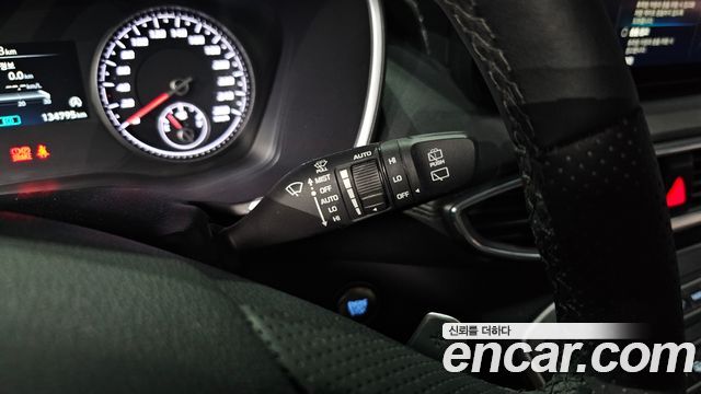 Hyundai Santafe 2022 — photo 14