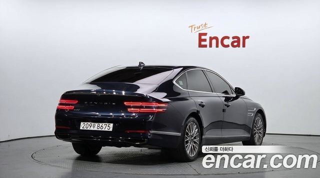 Genesis G80 2022 — photo 2