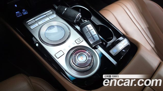 Genesis G80 2022 — photo 9