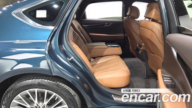Genesis G80 2022 — photo 12