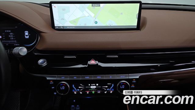 Genesis G80 2022 — photo 14