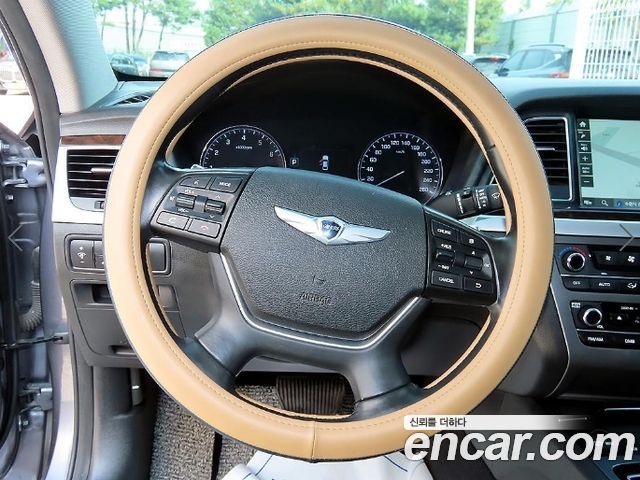 Hyundai Genesis 2014 — photo 8