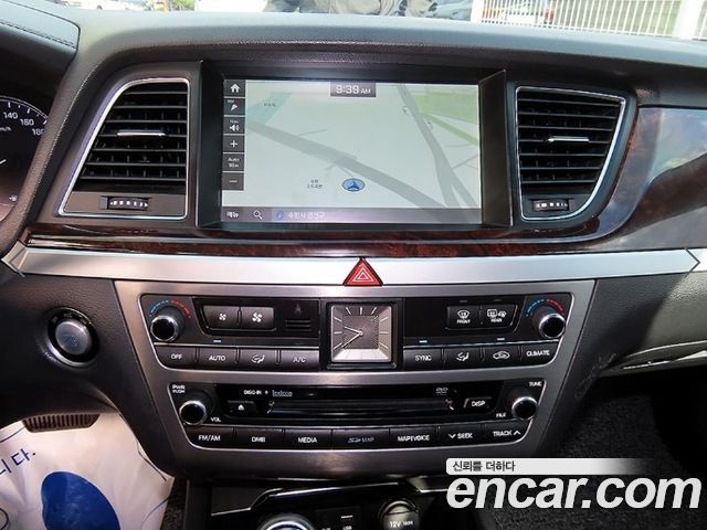 Hyundai Genesis 2014 — photo 13