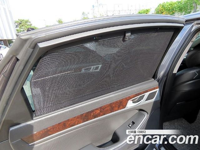 Hyundai Genesis 2014 — photo 17