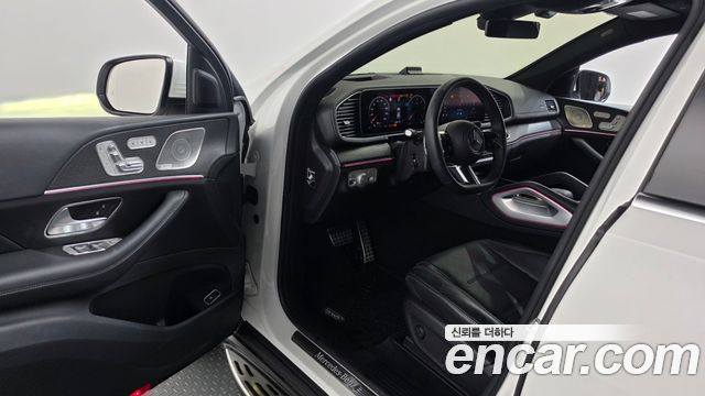 Mercedes-Benz GLE-Class 2023 — photo 13