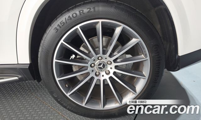 Mercedes-Benz GLE-Class 2023 — photo 7