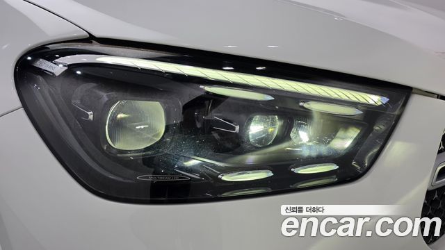 Mercedes-Benz GLE-Class 2023 — photo 8