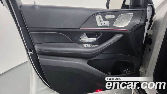 Mercedes-Benz GLE-Class 2023 — photo 14