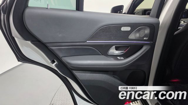Mercedes-Benz GLE-Class 2023 — photo 15