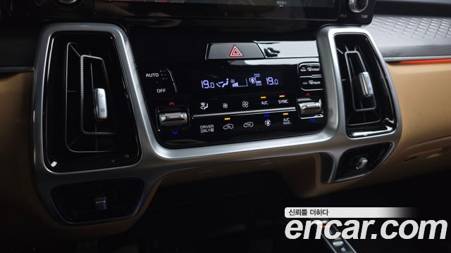 Kia Sorento 2021 — photo 25